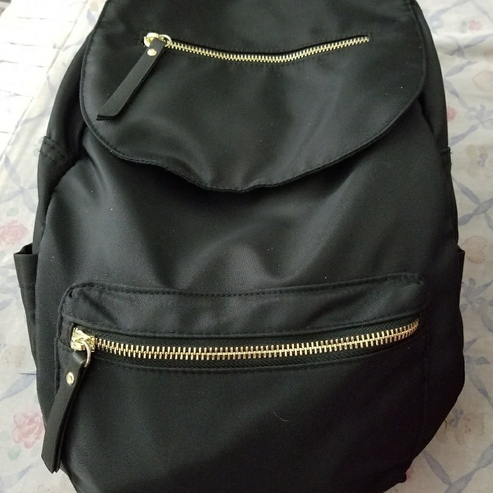 Steven Madden back pack purse